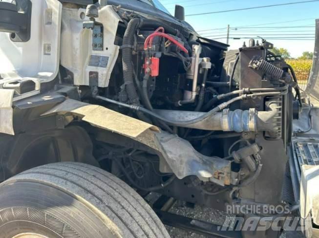 GMC C7500 Εναέριες πλατφόρμες τοποθετημένες σε φορτηγό