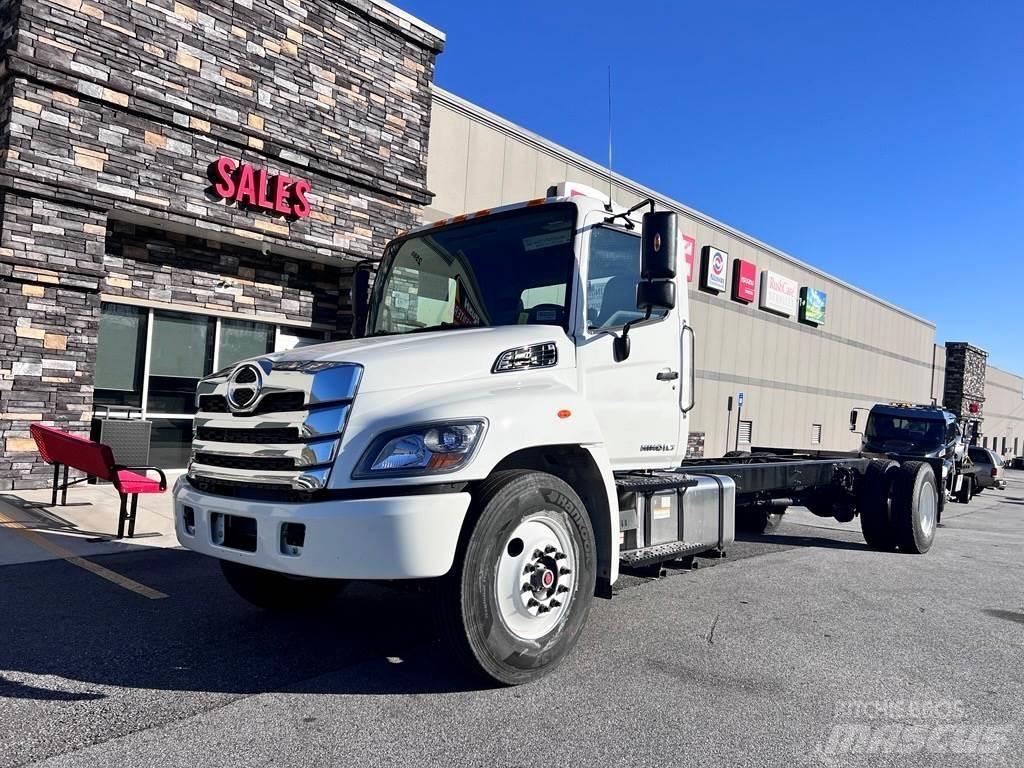 Hino L7 Φορτηγά Σασί