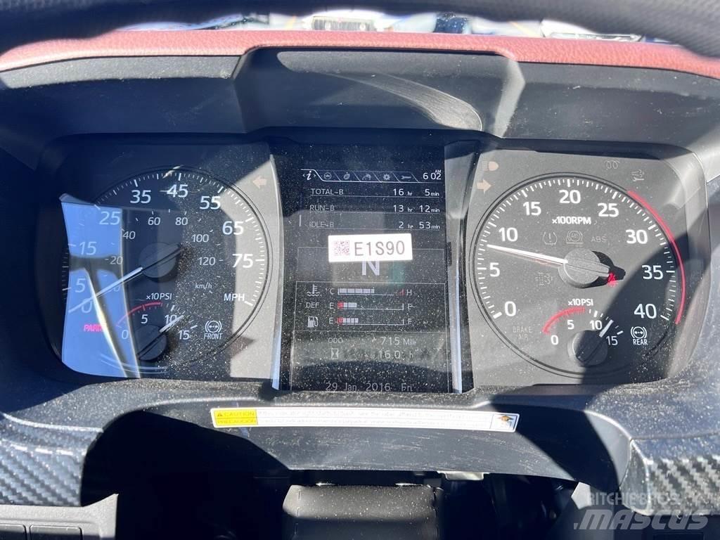 Hino L7 Φορτηγά Σασί