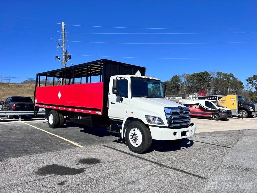 Hino L7 Βυτιοφόρα φορτηγά