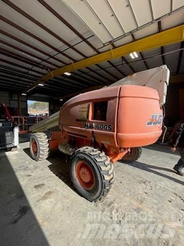 JLG 600S Ανυψωτήρες με τηλεσκοπικό βραχίονα