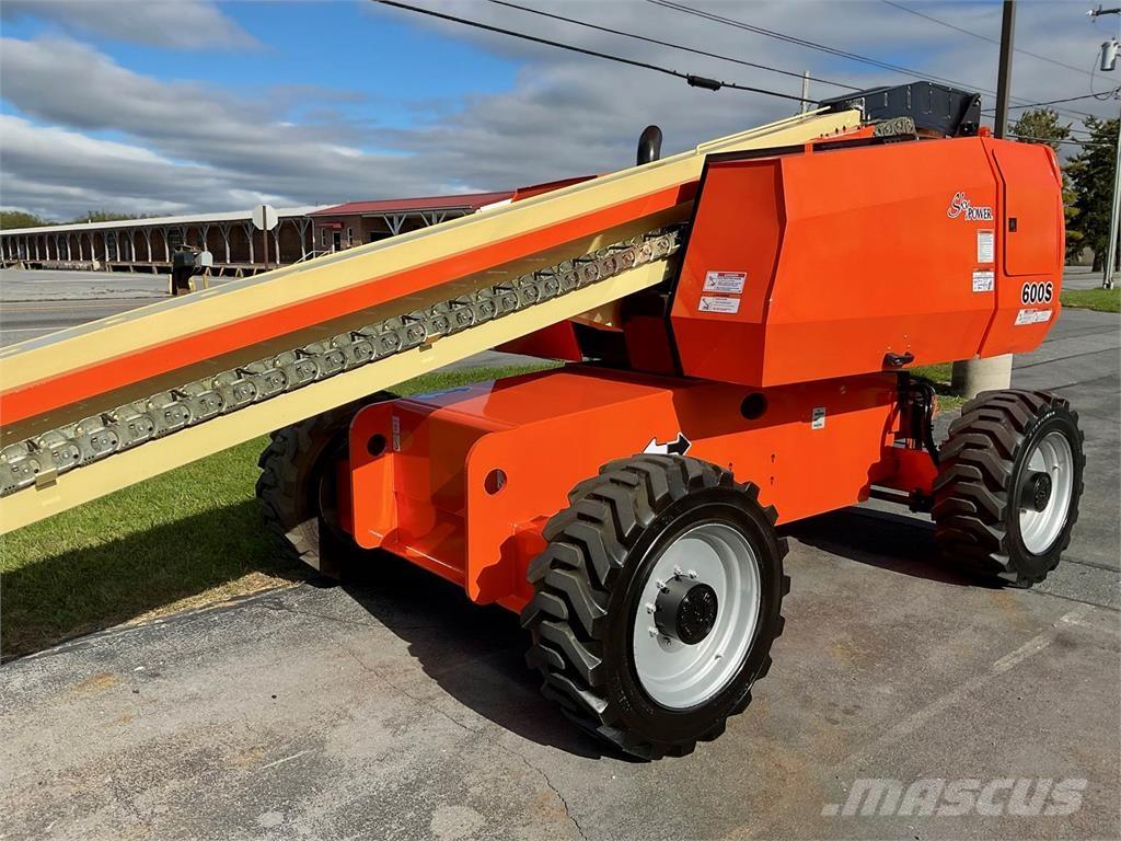 JLG 600S Ανυψωτήρες με τηλεσκοπικό βραχίονα