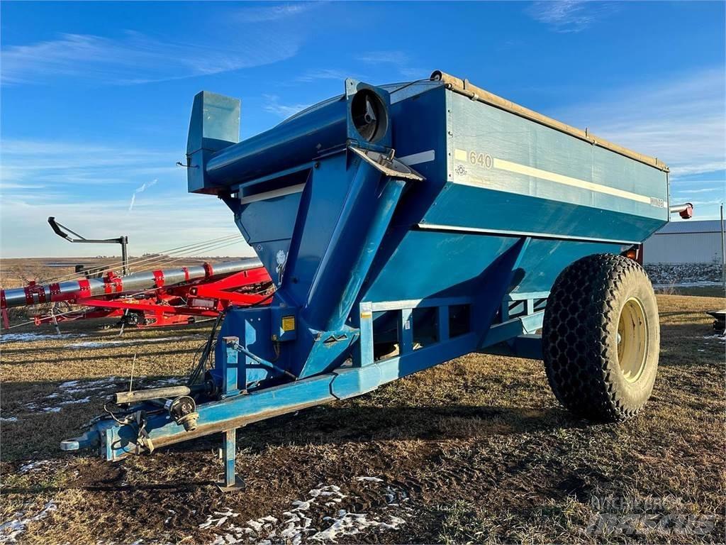 Kinze 640 Ρυμούλκες σπόρων