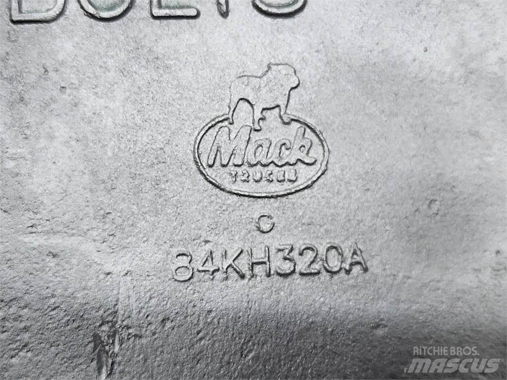Mack  Άξονες