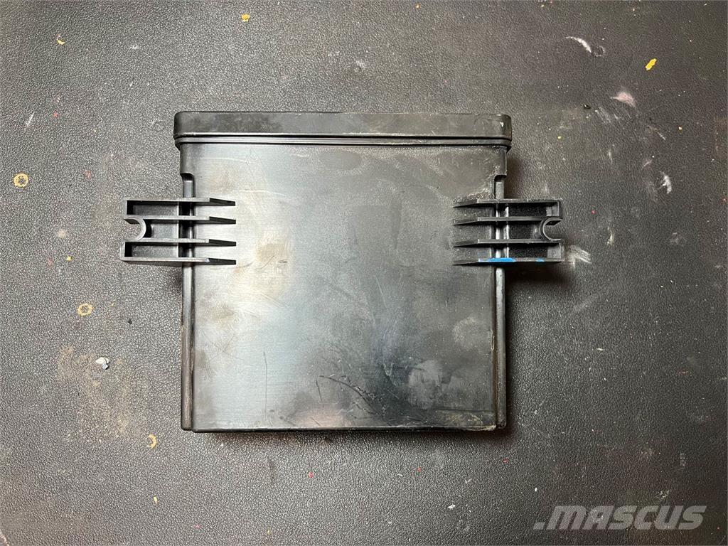 Mack  Ηλεκτρονικά