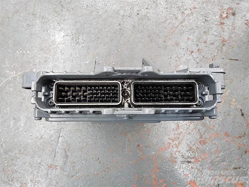 Mack E7 Ηλεκτρονικά