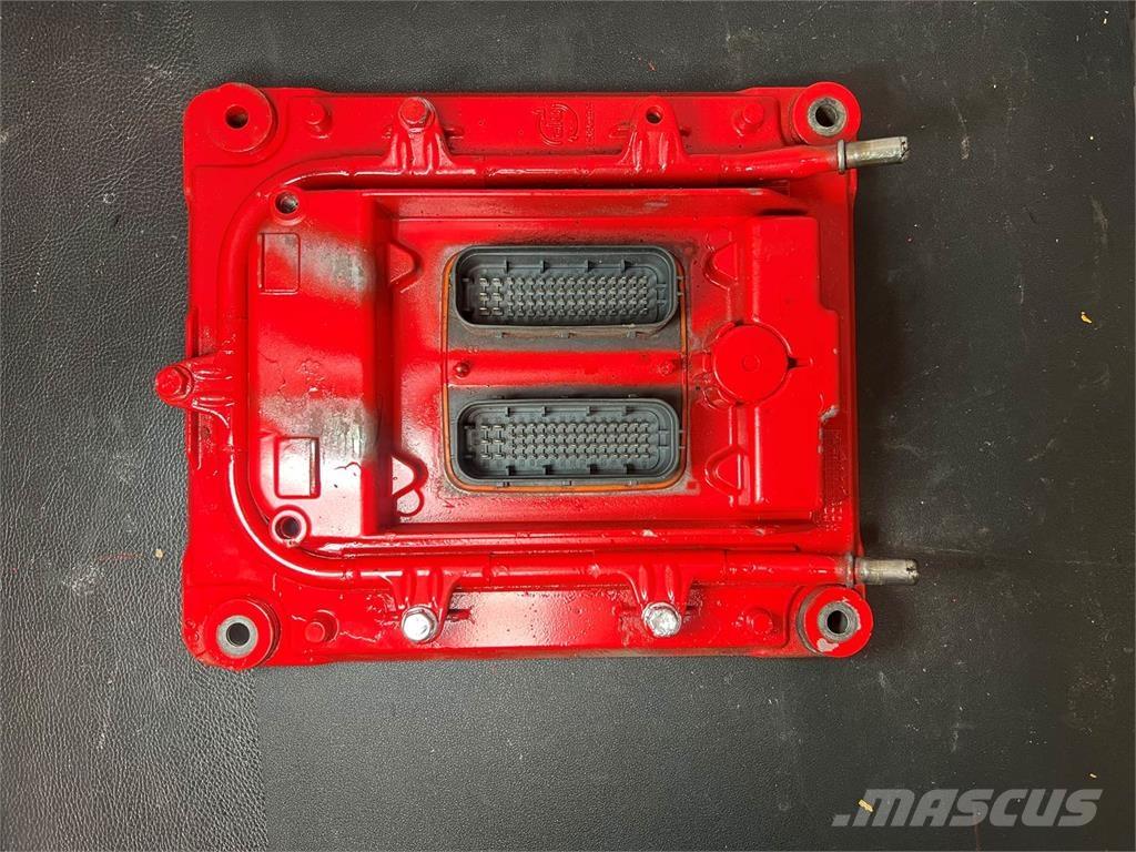 Mack MP7 Ηλεκτρονικά