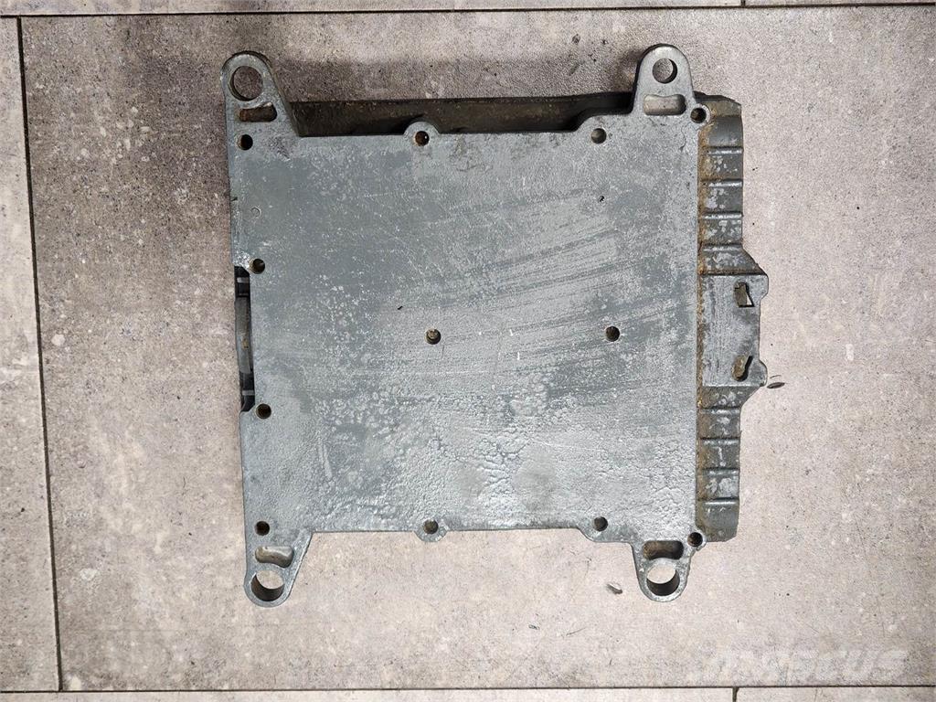 Mack N/A Ηλεκτρονικά