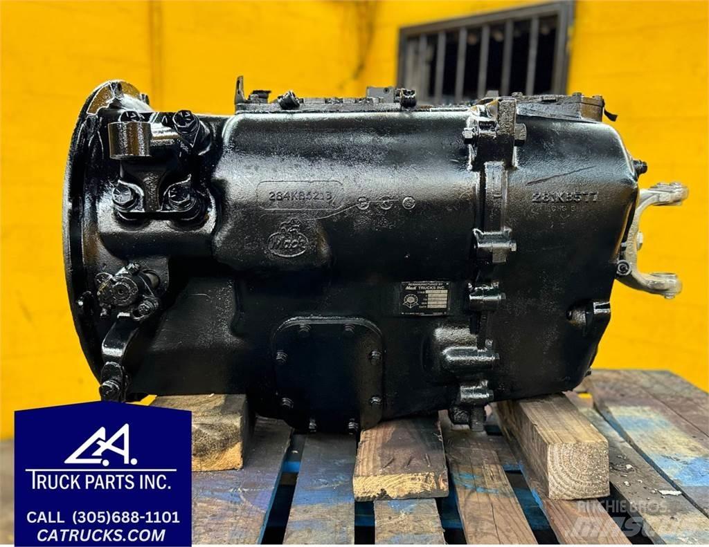 Mack T2100 Μετάδοση