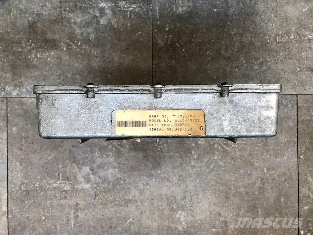 Mack V-Mac Ηλεκτρονικά