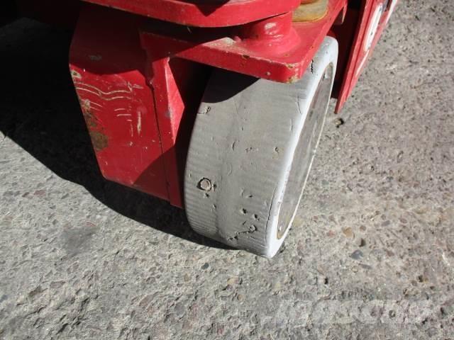 MEC 1330SE Ανυψωτήρες ψαλιδωτής άρθρωσης