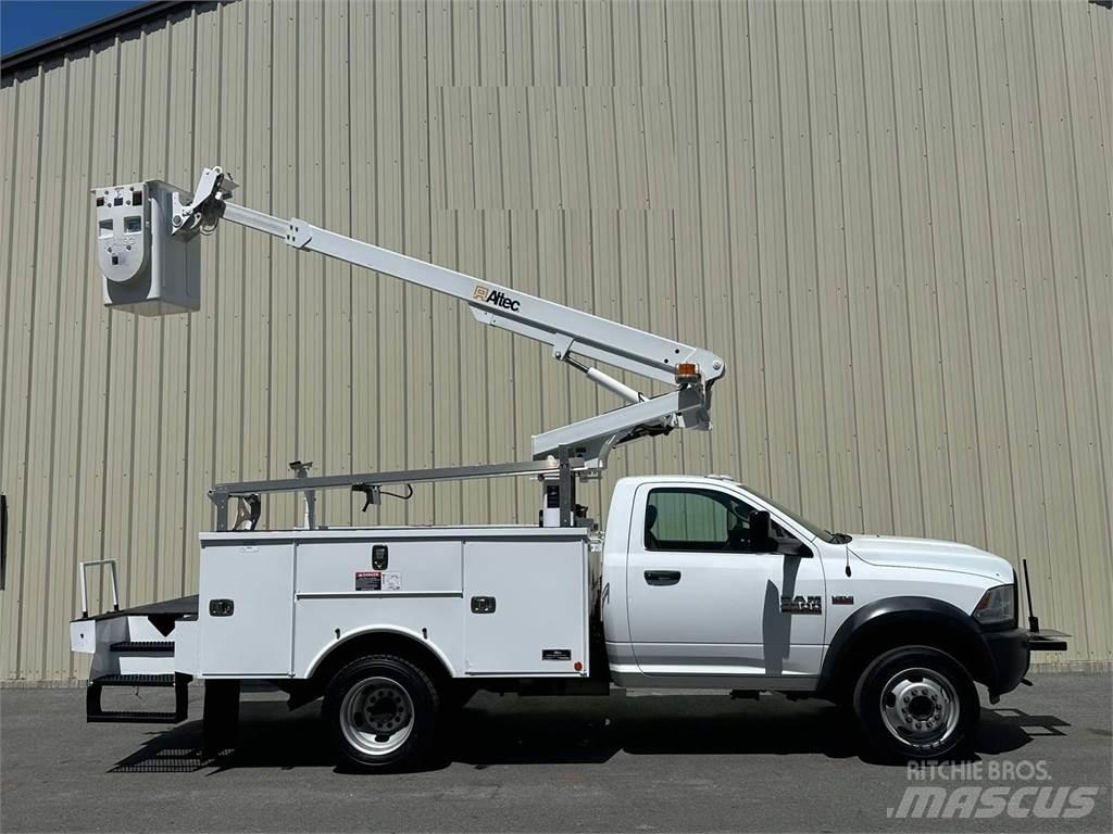 RAM 4500 Εναέριες πλατφόρμες τοποθετημένες σε φορτηγό