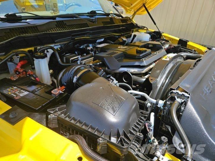 RAM 5500 Εναέριες πλατφόρμες τοποθετημένες σε φορτηγό