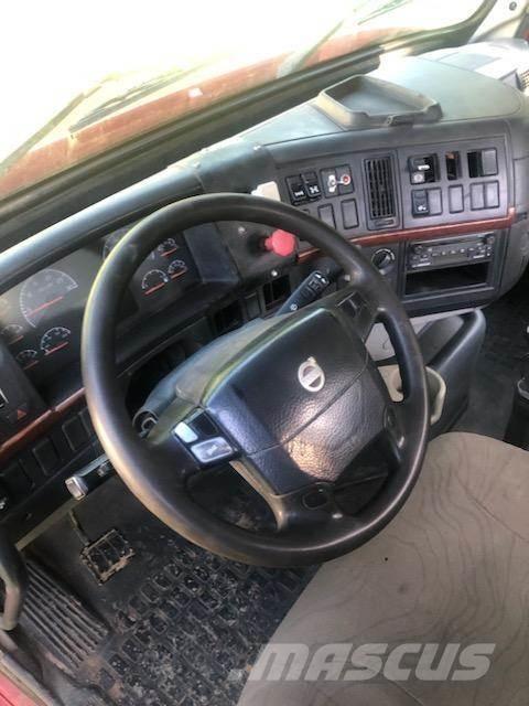 Volvo DHD Τράκτορες