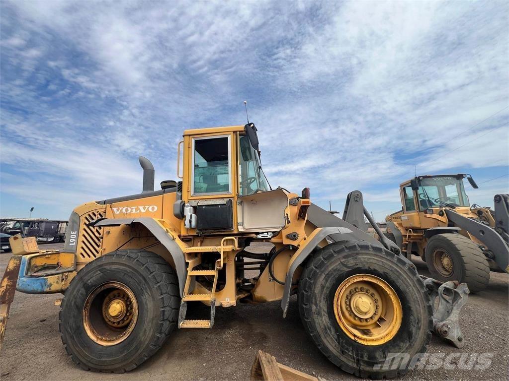Volvo L90E Φορτωτές με λάστιχα (Τροχοφόροι)