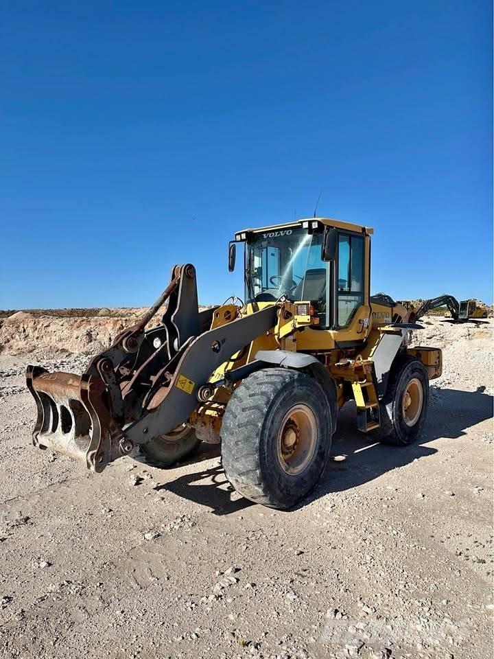 Volvo L90F Φορτωτές με λάστιχα (Τροχοφόροι)