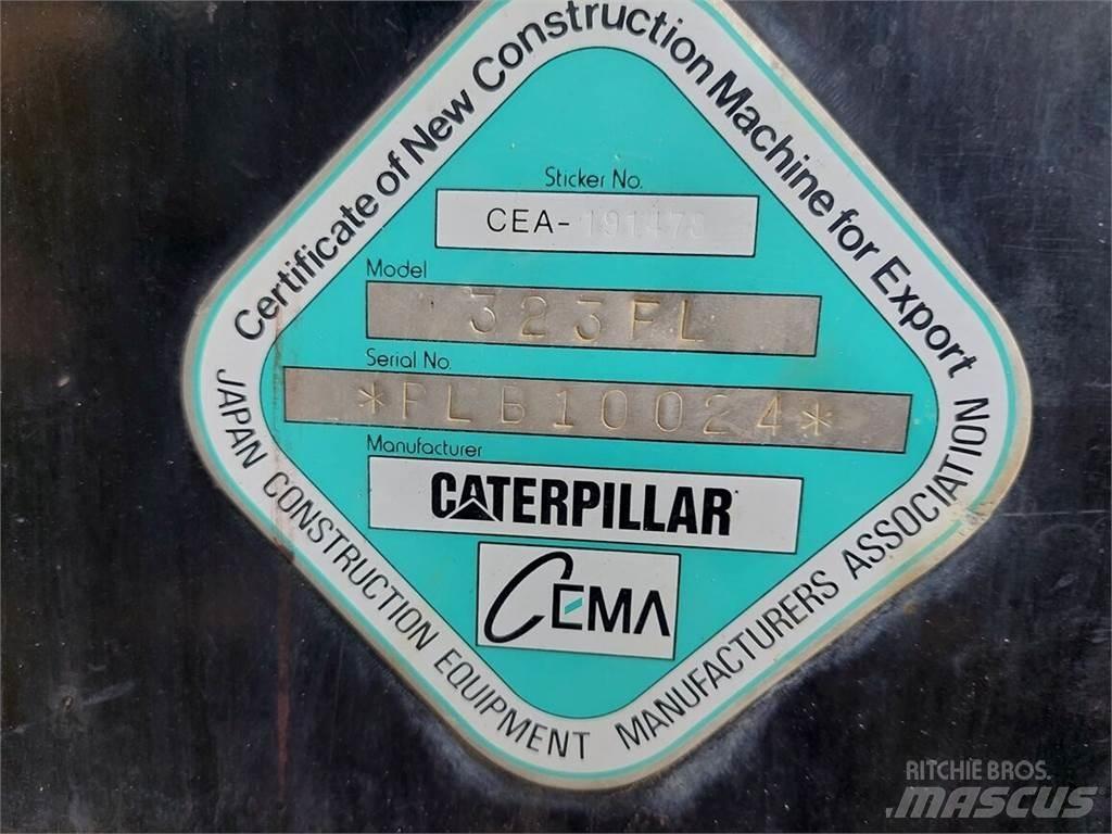 CAT 323F Εκσκαφείς με ερπύστριες