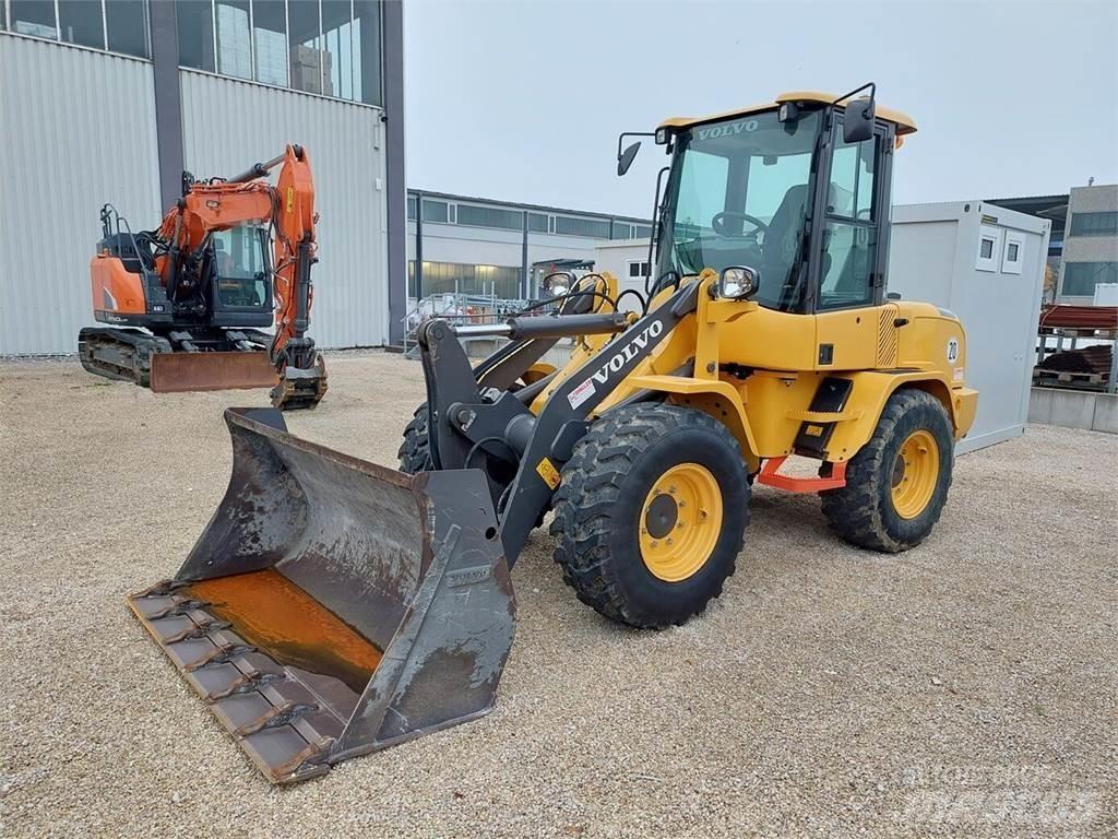 Volvo L30G Φορτωτές με λάστιχα (Τροχοφόροι)