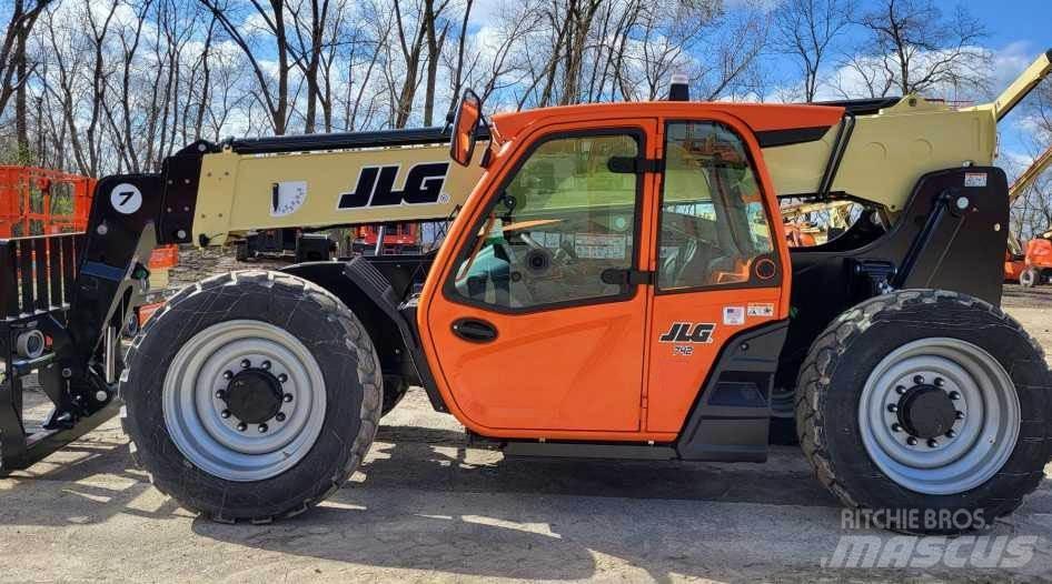 JLG 742 Τηλεσκοπικοί ανυψωτές