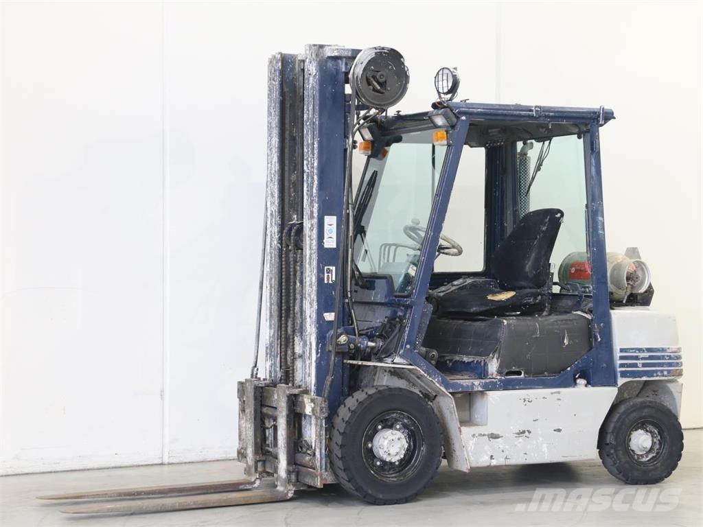 Komatsu FG25HT-11 Περονοφόρα ανυψωτικά κλαρκ - άλλα