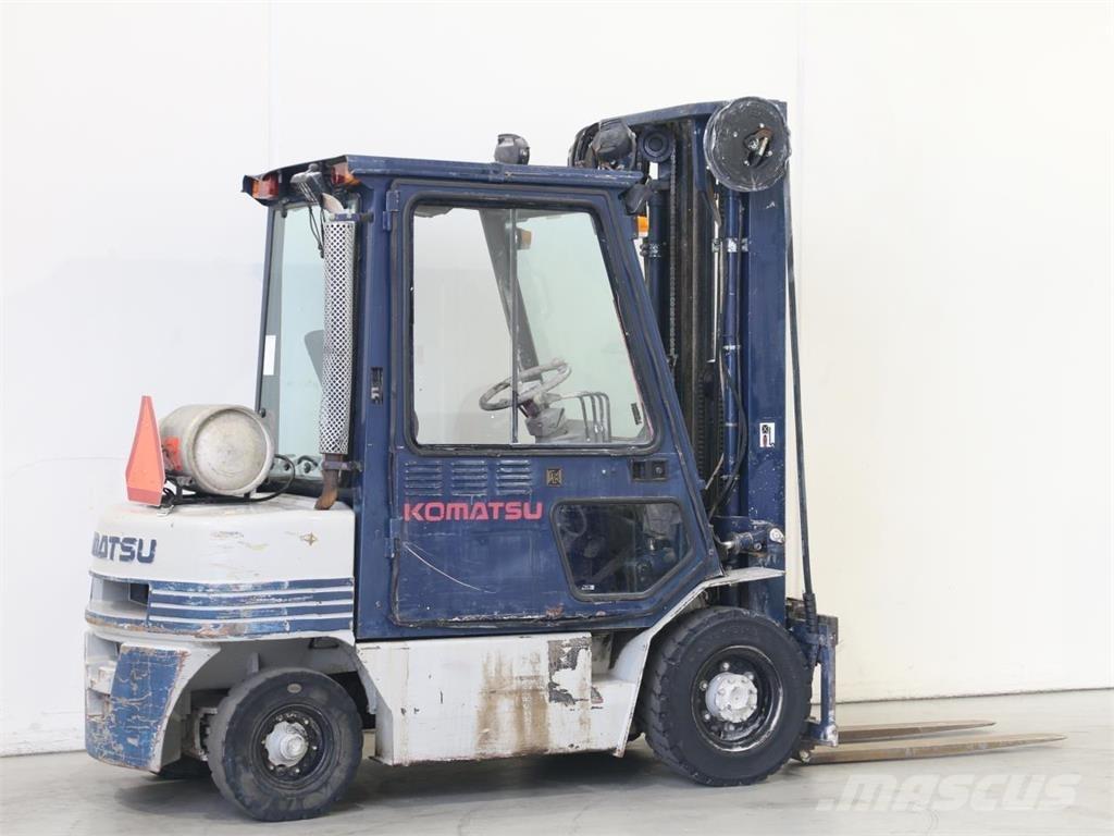 Komatsu FG25HT-11 Περονοφόρα ανυψωτικά κλαρκ - άλλα
