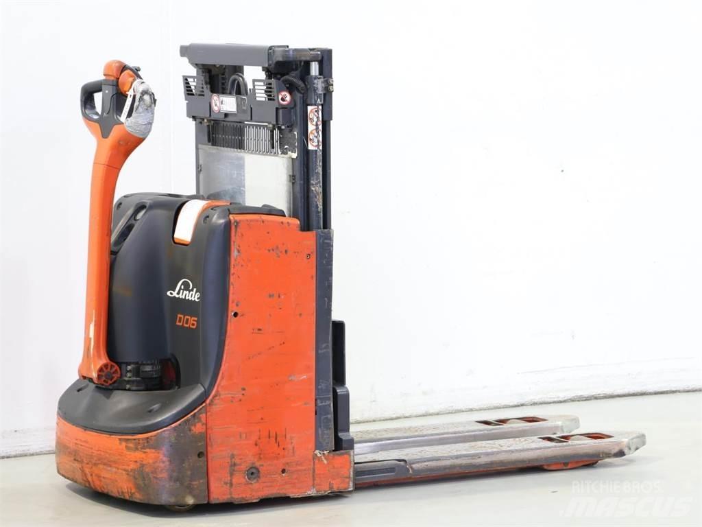 Linde D06/1160-00 Παλετοφόρα πεζού χειριστή με ιστό
