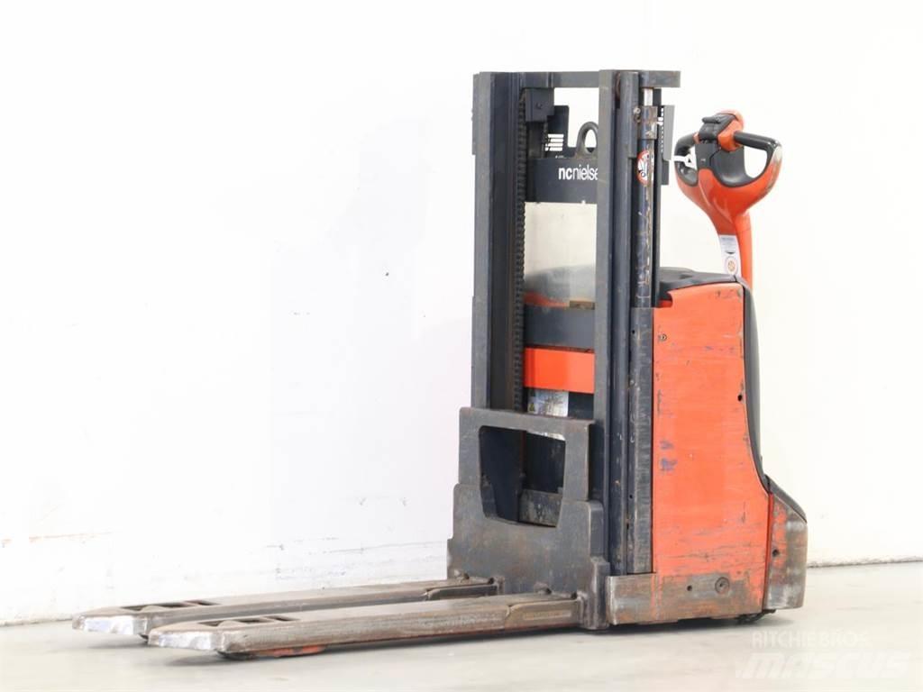 Linde D08/1160-00 Παλετοφόρα πεζού χειριστή με ιστό