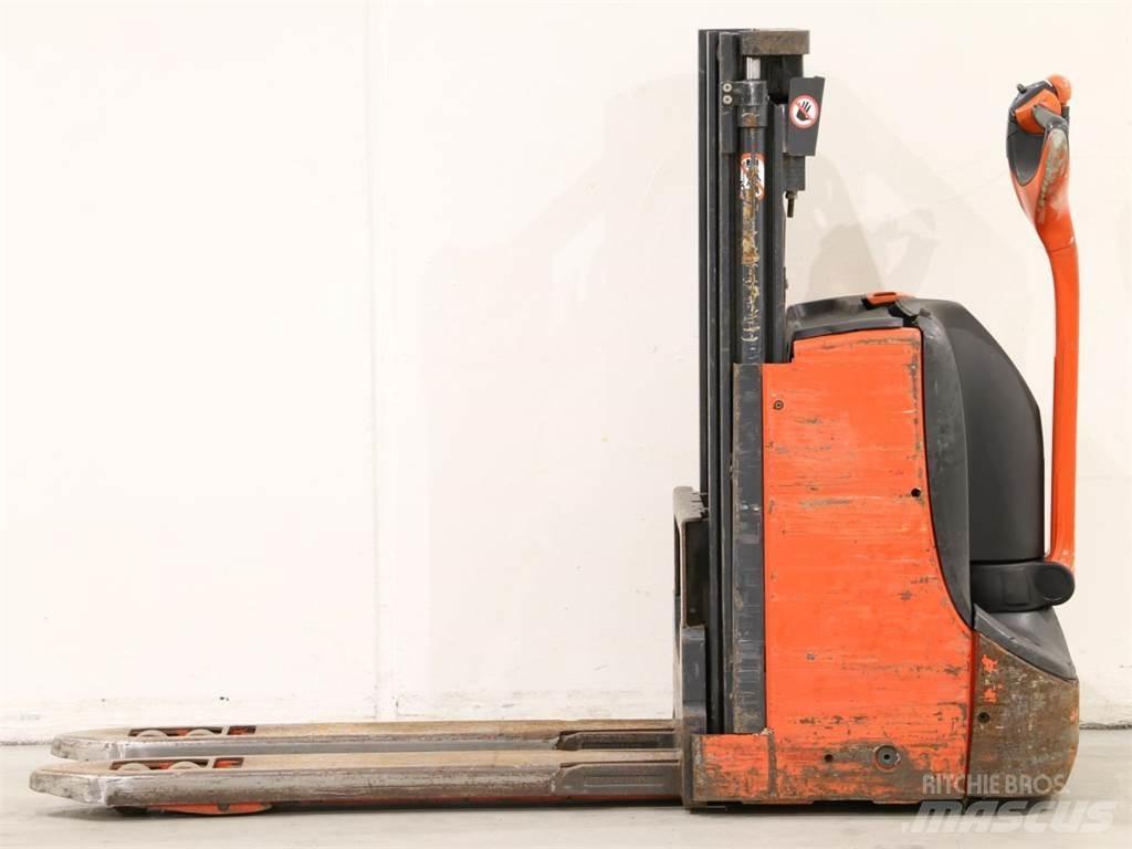 Linde D08/1160-00 Παλετοφόρα πεζού χειριστή με ιστό