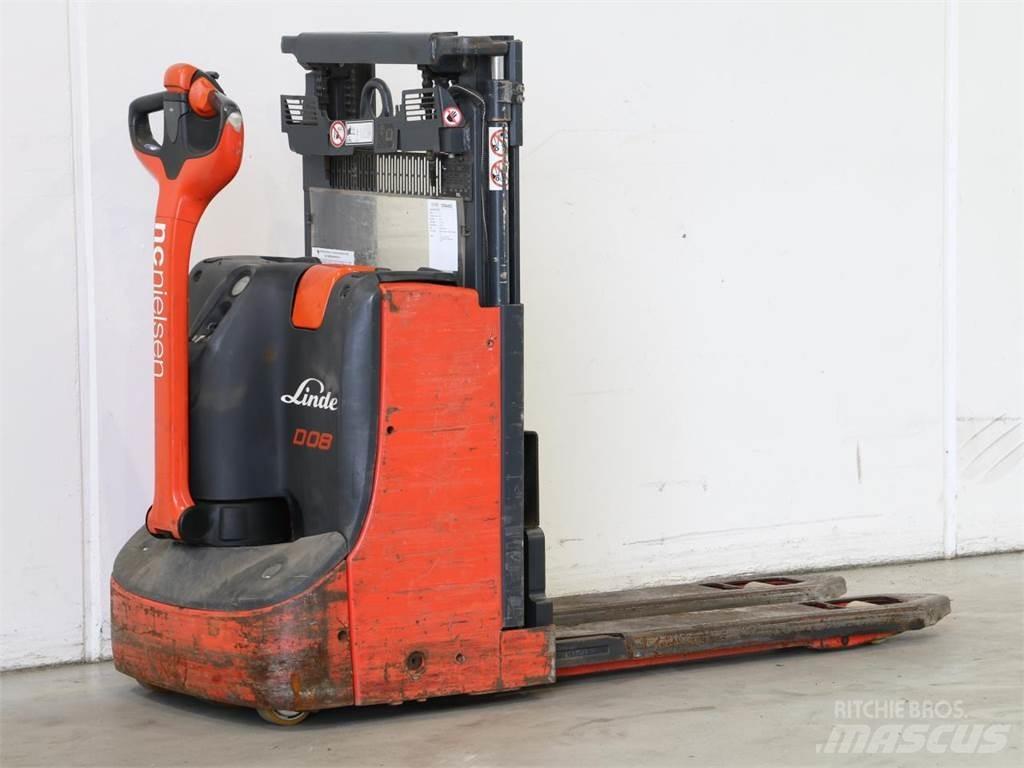 Linde D08/1160-00 Παλετοφόρα πεζού χειριστή με ιστό