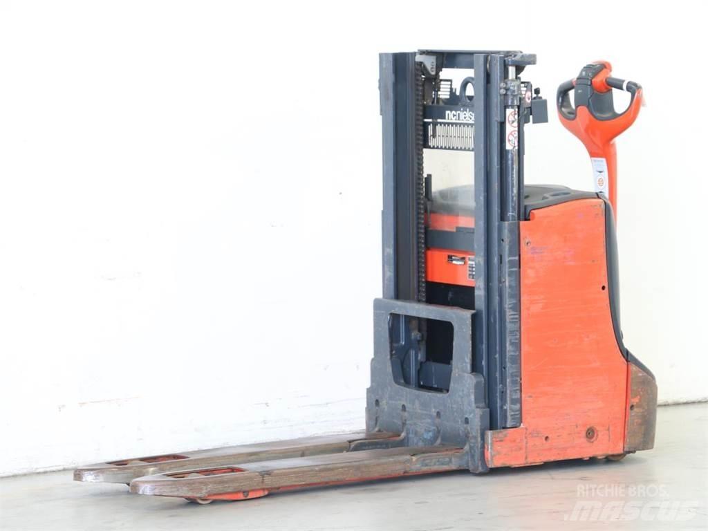 Linde D08/1160-00 Παλετοφόρα πεζού χειριστή με ιστό