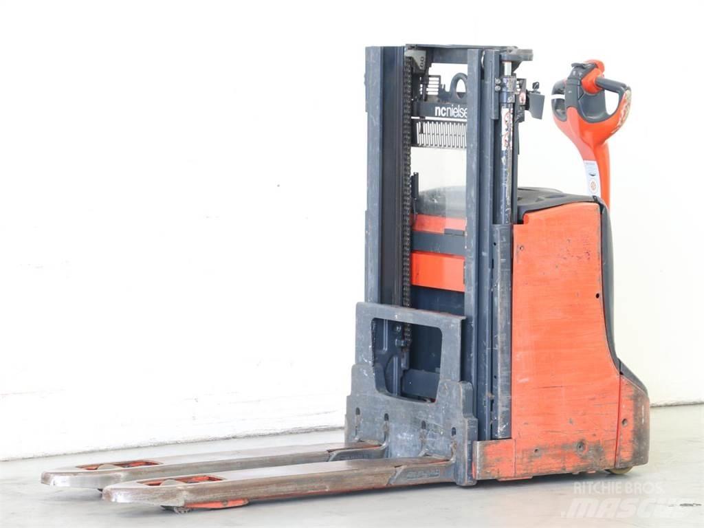 Linde D08/1160-00 Παλετοφόρα πεζού χειριστή με ιστό