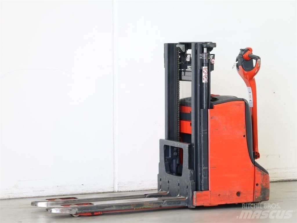Linde D08/1160-01 Παλετοφόρα πεζού χειριστή με ιστό