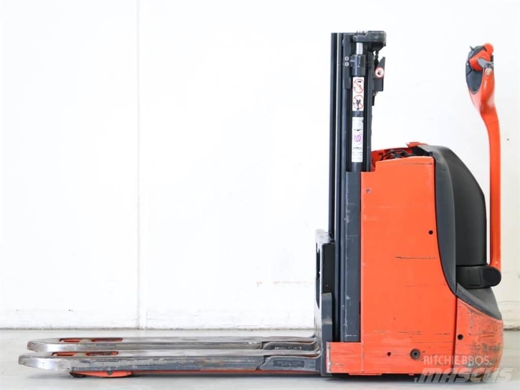 Linde D08/1160-01 Παλετοφόρα πεζού χειριστή με ιστό