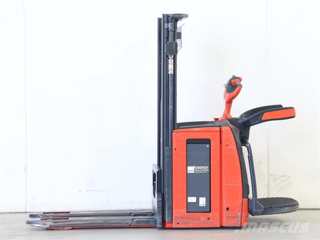 Linde D12AP/1173-01 Παλετοφόρα πεζού χειριστή με ιστό