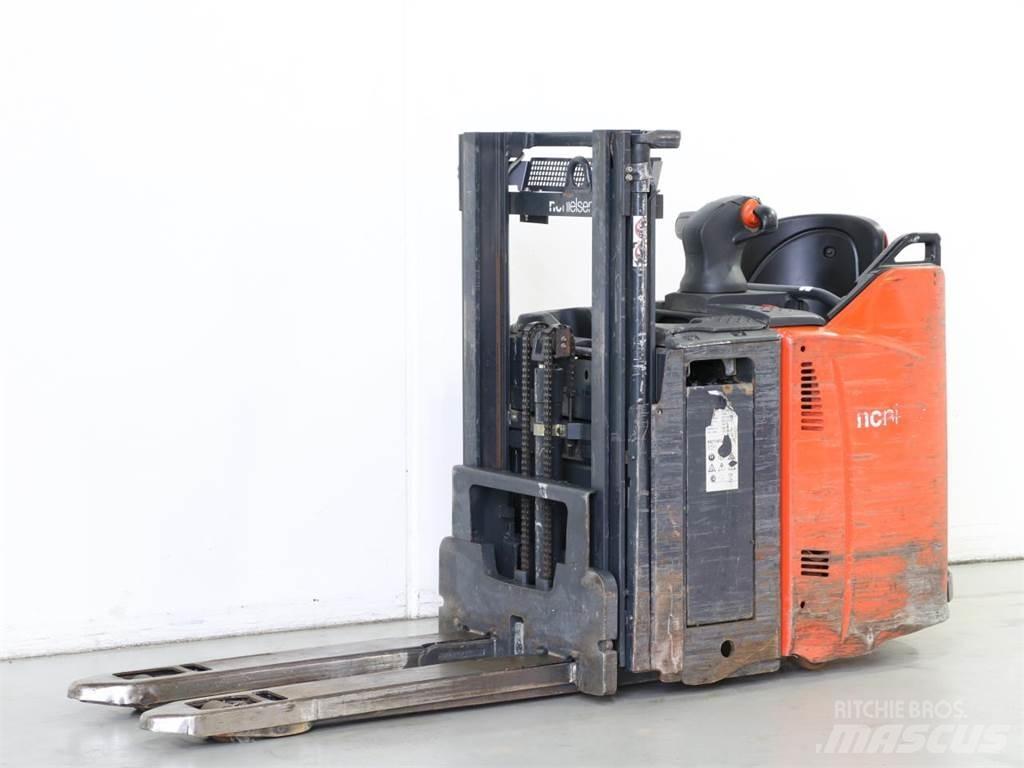 Linde D12HPSP/133 Παλετοφόρα πεζού χειριστή με ιστό