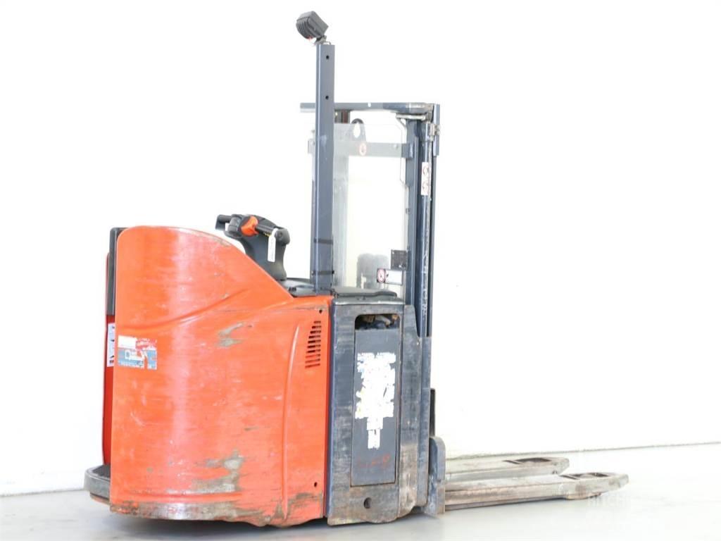 Linde D12SP/133 Παλετοφόρα πεζού χειριστή με ιστό