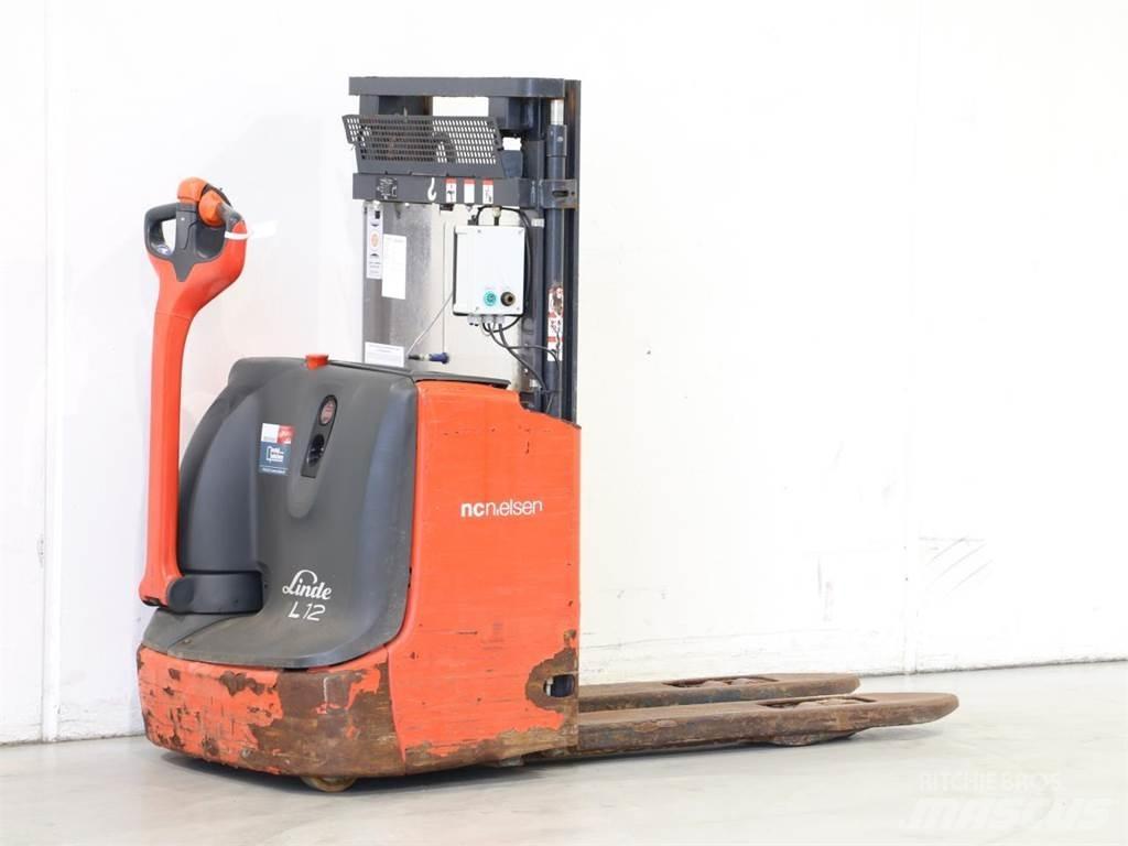 Linde L12I/1172 Παλετοφόρα πεζού χειριστή με ιστό