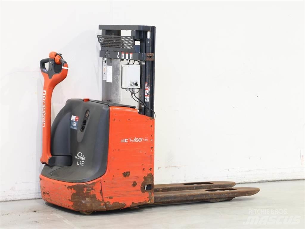 Linde L12I/1172 Παλετοφόρα πεζού χειριστή με ιστό