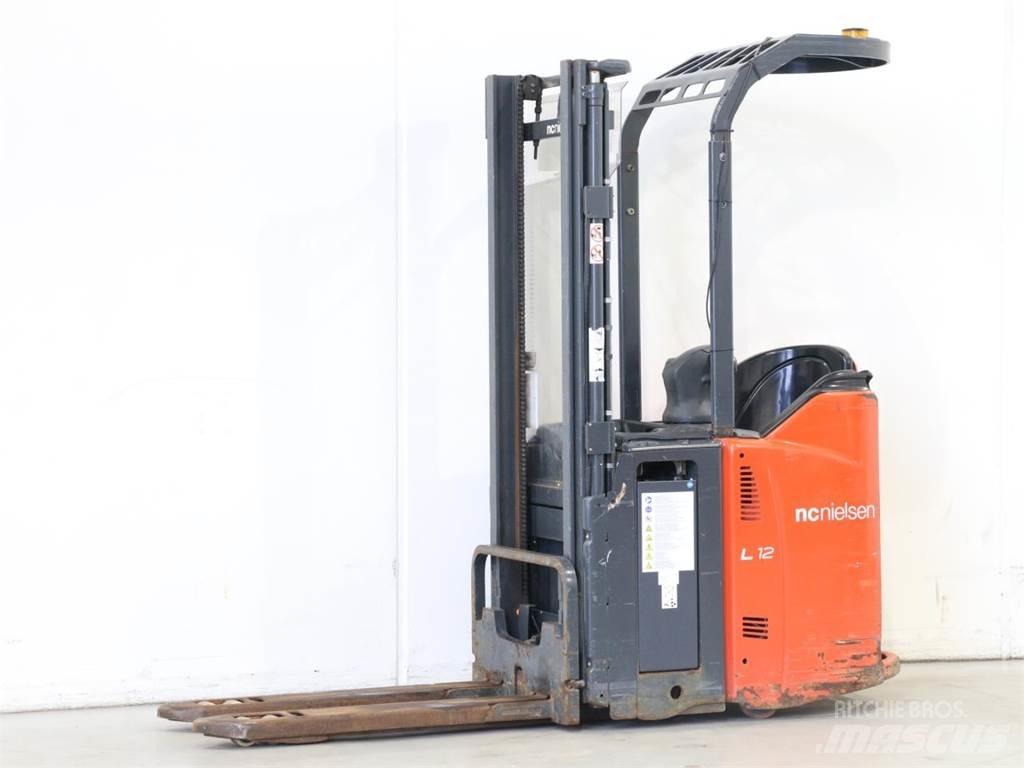Linde L12LSP/133 Παλετοφόρα πεζού χειριστή με ιστό