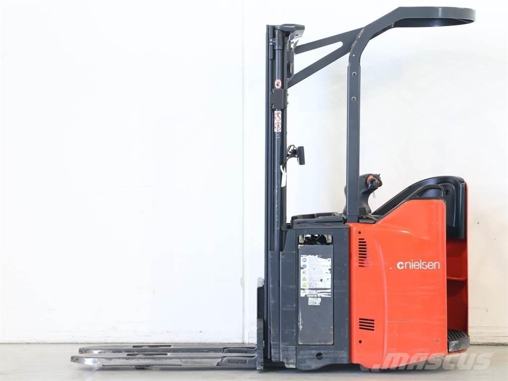 Linde L12SP/133-07 Παλετοφόρα πεζού χειριστή με ιστό