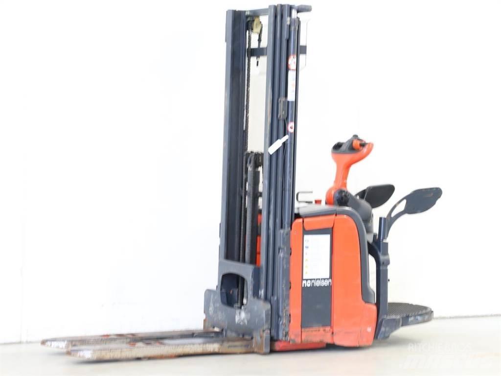 Linde L14API/372 Παλετοφόρα πεζού χειριστή με ιστό