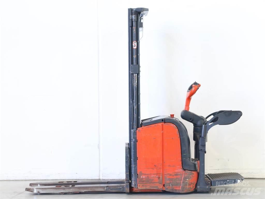 Linde L14API/372 Παλετοφόρα πεζού χειριστή με ιστό