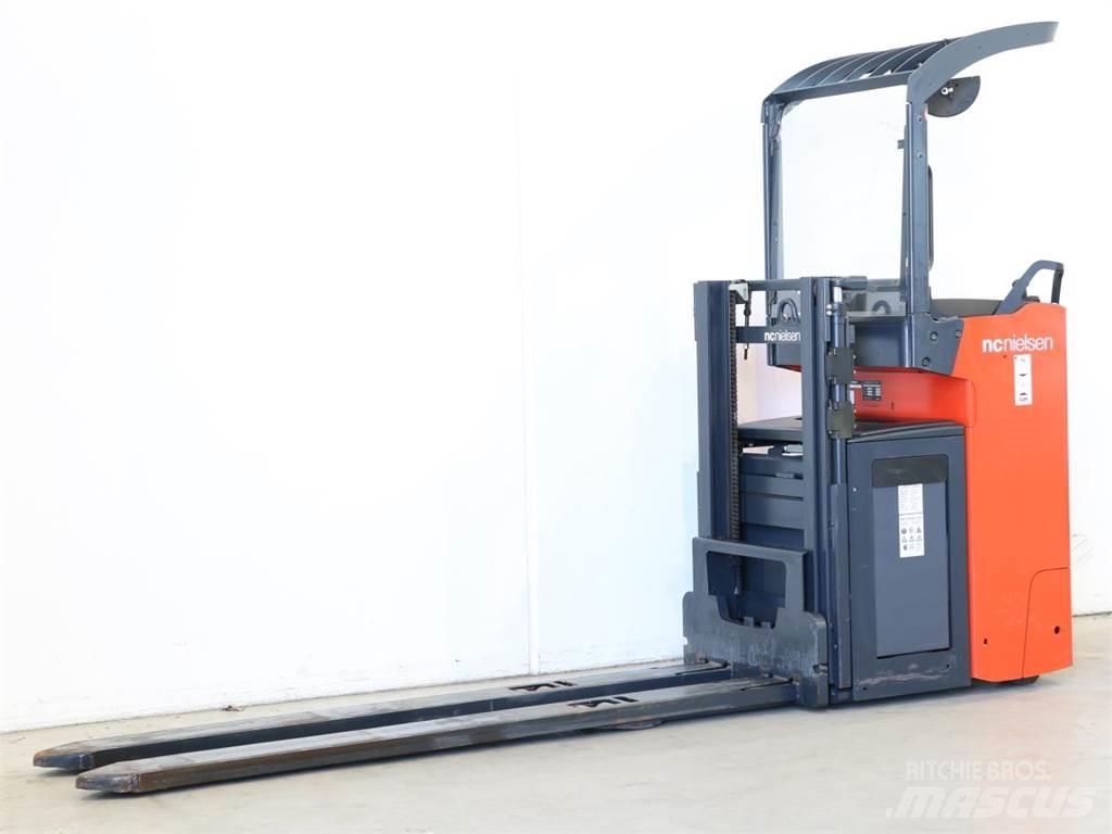 Linde L14R/1174 Παλετοφόρα πεζού χειριστή με ιστό