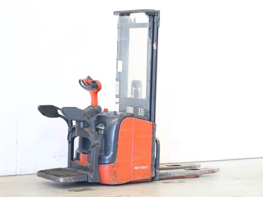 Linde L16AP/372 Παλετοφόρα πεζού χειριστή με ιστό