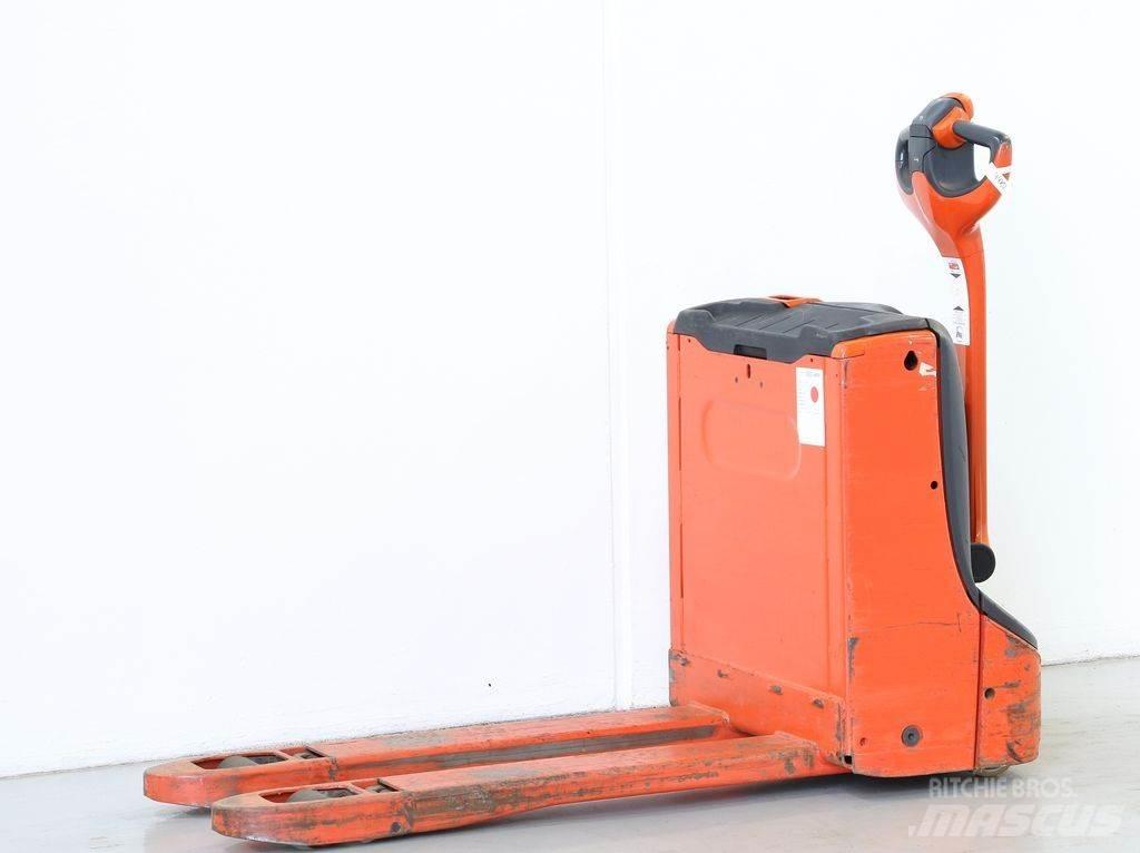 Linde T16/1152 Παλετοφόρα πεζού χειριστή με ιστό