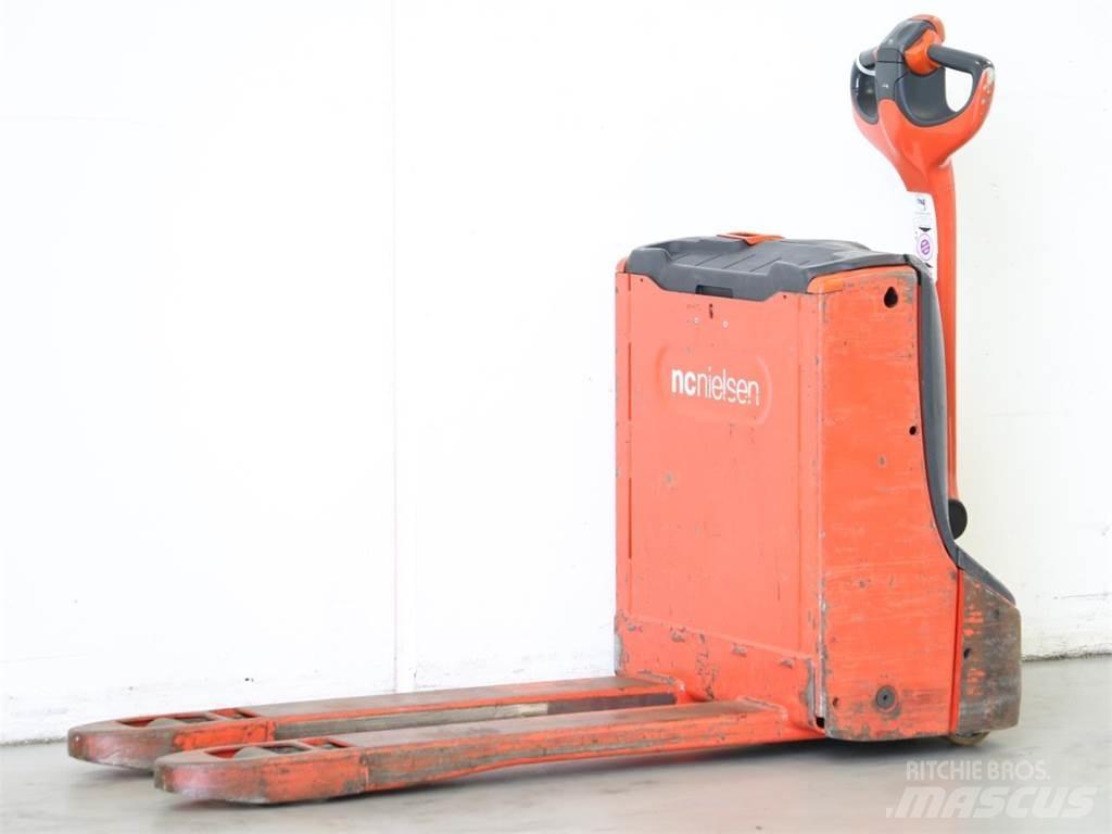 Linde T16/1152 Παλετοφόρα πεζού χειριστή με ιστό