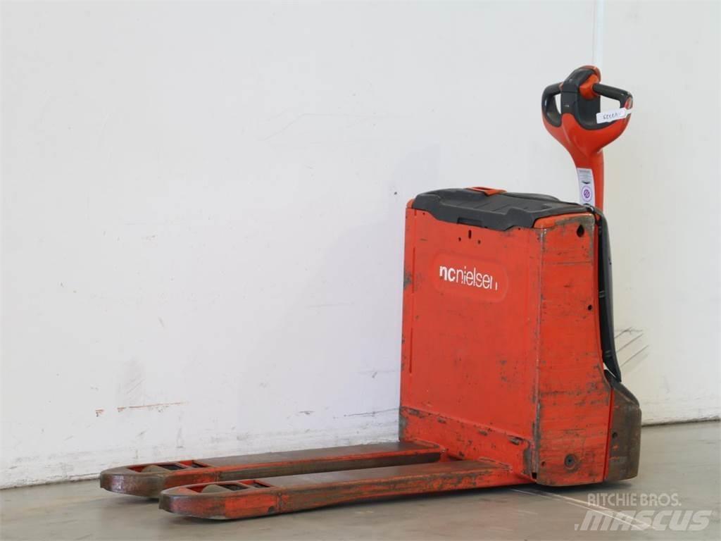 Linde T16/1152 Παλετοφόρα πεζού χειριστή με ιστό