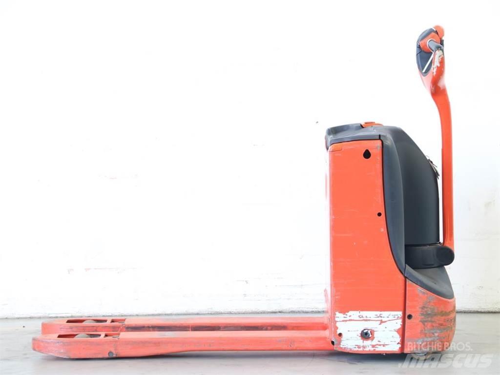 Linde T16/1152 Παλετοφόρα πεζού χειριστή με ιστό
