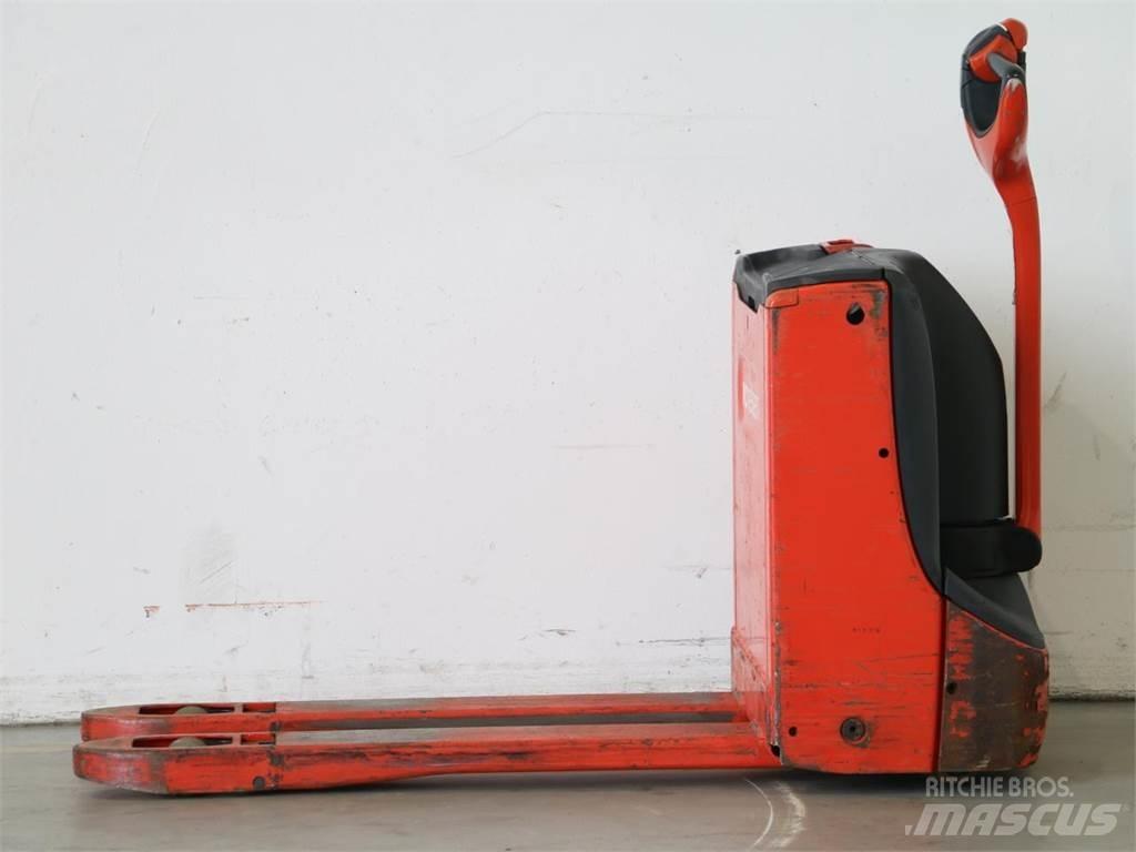 Linde T16/1152 Παλετοφόρα πεζού χειριστή με ιστό