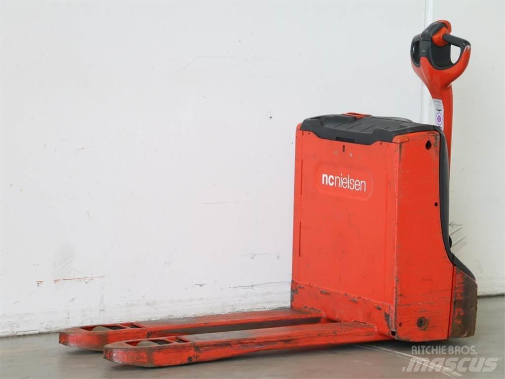 Linde T16/1152 Παλετοφόρα πεζού χειριστή με ιστό